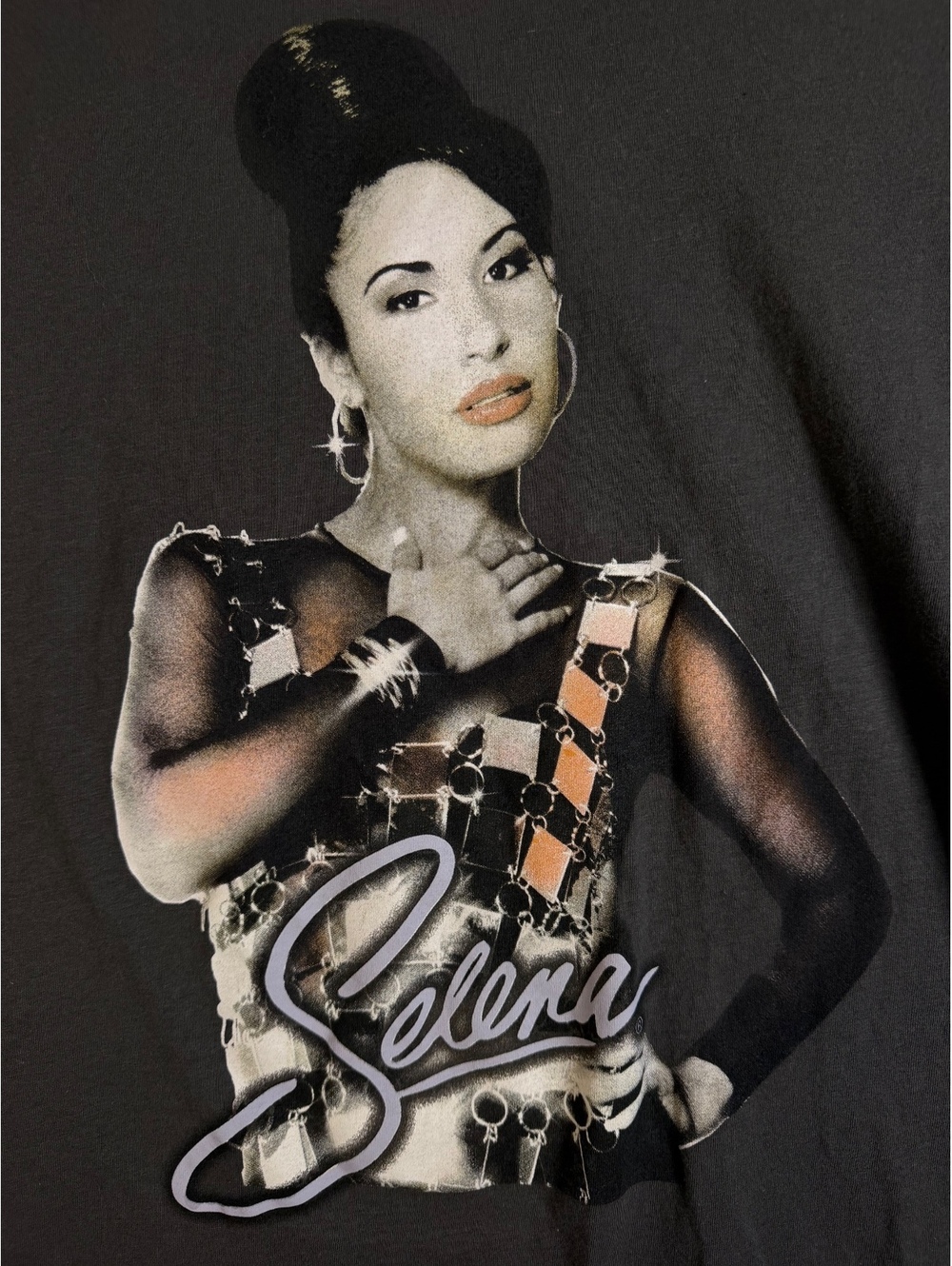 Selena Graphic T-Shirt Size Large Black Cotton Short Sleeve